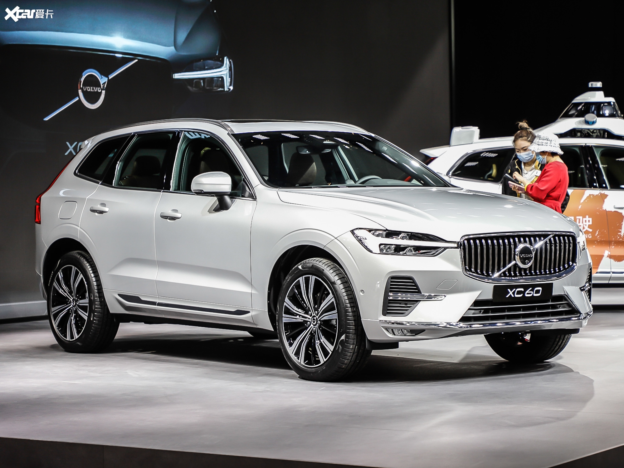 XC60最新车型深度解析：设计、性能与未来展望